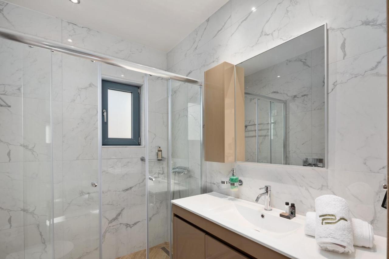 Perithia Suites エクステリア 写真